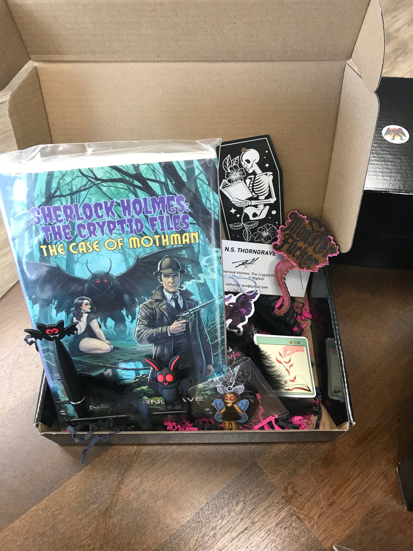 Sherlock Holmes The Case of Mothman Box