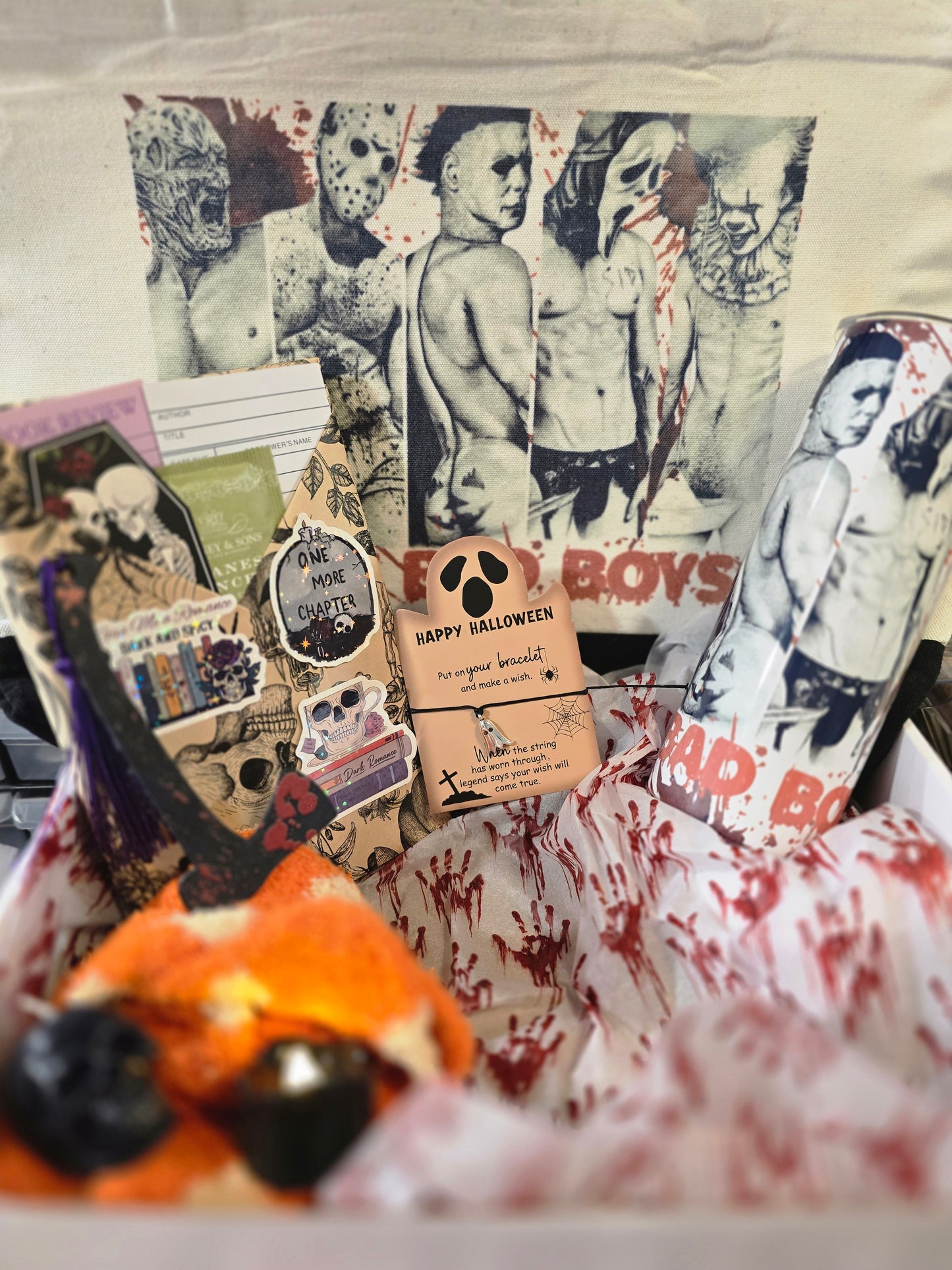 Boo Box- blind date with a booooook