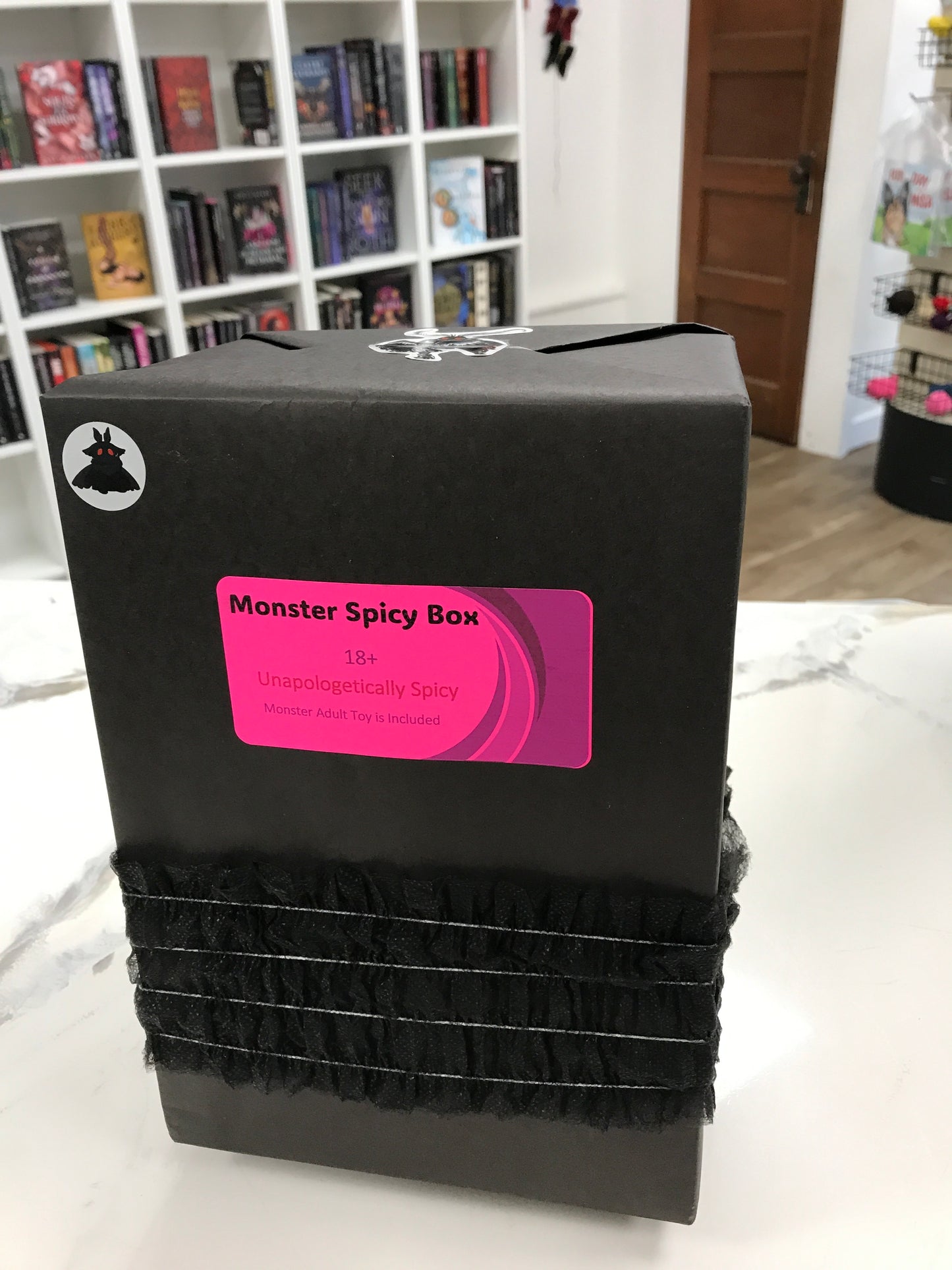Monster Spicy Box Medium